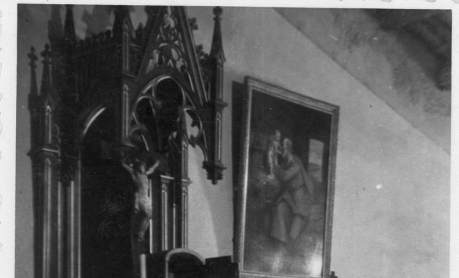 Crònica gràfica; Altars clandestins a cases