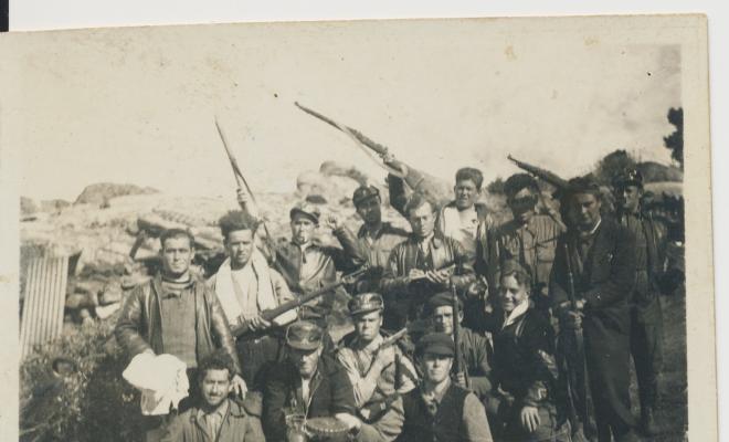 Crònica gràfica;Milicians
