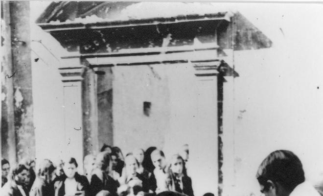 Crònica gràfica;Església de Santa Maria. 1a. Missa