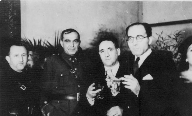 Crònica gràfica;Entronització del Sagrat Cor de Jesús a casa de Josep Tramuns