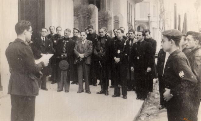 Crònica gràfica;Dia de la Joventut