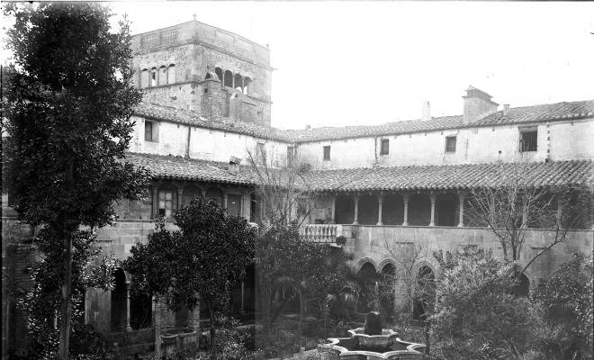 Sant Jeroni de la Murtra. Claustre