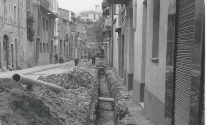 Obres de renovació de la xarxa d'abastament d'aigua al carrer Sant Antoni