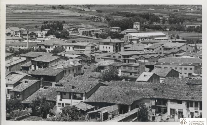 Vistes de Torelló des del Puigdessalit