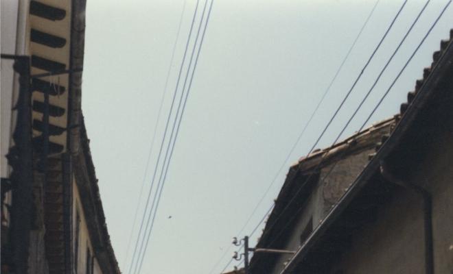 Carrer Capsavila amb l'edifici del Mas Prat (edifici de l'arxiu) al fons
