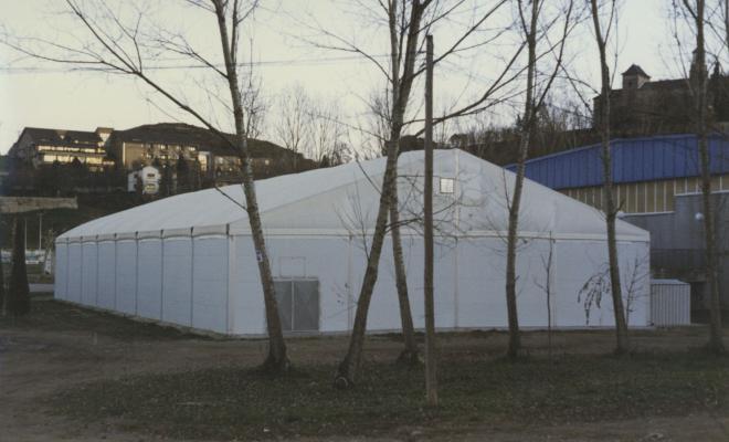 Carpa municipal a la zona esportiva