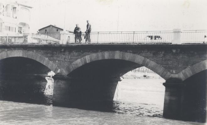 Antic pont de Can Pujades o Can Rabert sobre el riu Ges