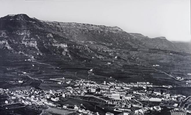 Vista aèria de Centelles, presa des del sud-est