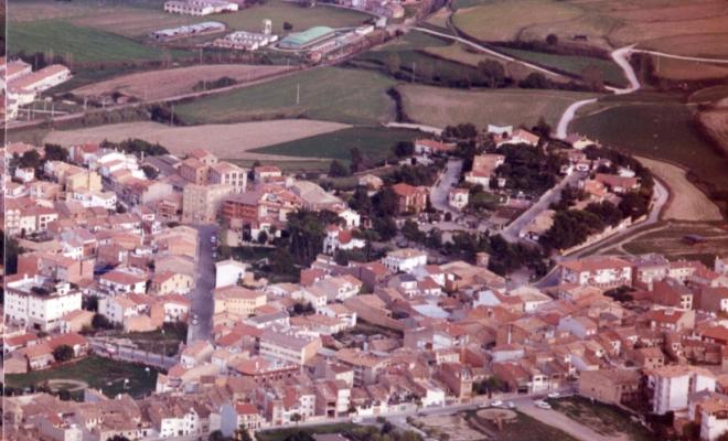 Vista general de Centelles, presa des del Puigsagordi (1/3)