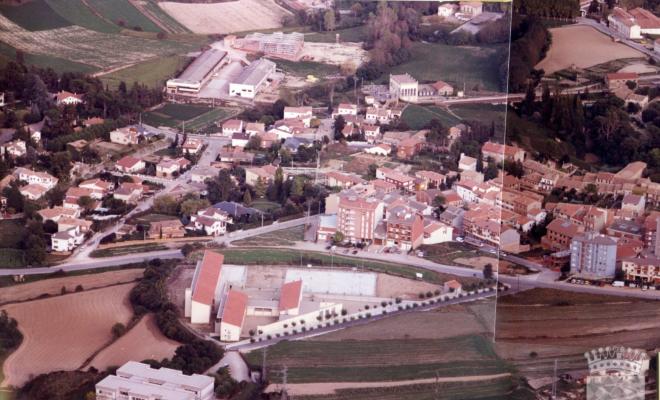 Vista general de Centelles, presa des del Puigsagordi (3/3)