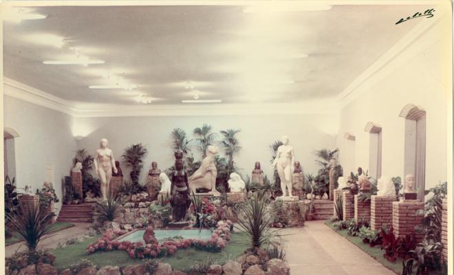 Exposició de plantes, homenatge a l'escultor Enric Monjo a la sala d'actes de Florimar durant la Festa Major, 23 a 26 de juny de 1958