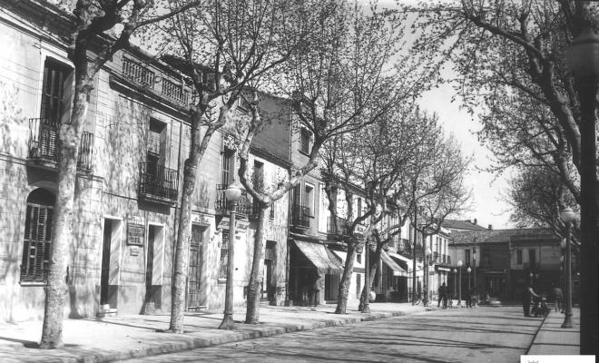 Av. Catalunya.  Oficina can Catà.