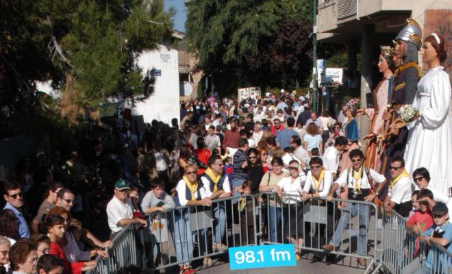 Festes Tardor - IV Campionat llançament de pinyols d'oliva