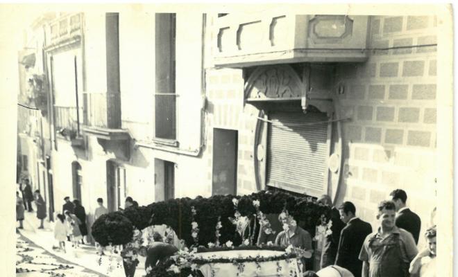 Catifes de flors. Altar pavo real
