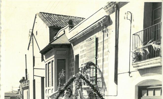 Catifes de flors;Monument;Construcció