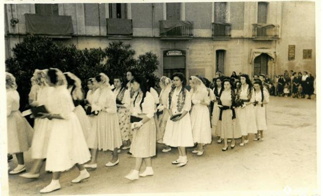 Catifes de flors. Processó