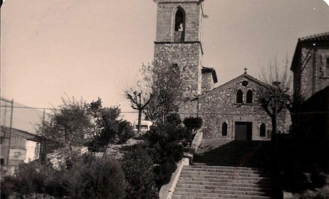 Escales de pujada a l'església Sant Sadurní