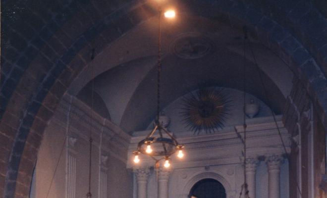 Visita col·lectiva dels folguerolencs als llocs Verdaguerians de Barcelona. Capella museu de Vil·la Joana a Vallvidrera
