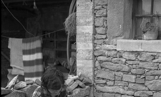 Mostra d'oficis al pati de la Casa Museu Verdaguer durant la Festa Verdaguer organitzat per Joventut Verdaguer