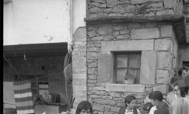 Mostra d'oficis al pati de la Casa Museu Verdaguer durant la Festa Verdaguer organitzat per Joventut Verdaguer