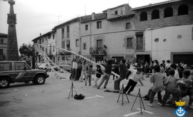 Festa de l'Arbre de Maig dins la Festa Verdaguer