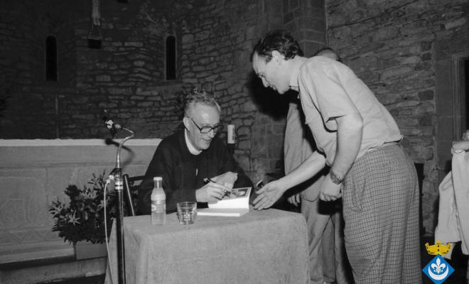 Festa de l'Arbre de Maig dins la Festa Verdaguer. Mossèn Josep Maria Ballarín i Monset