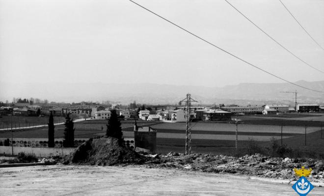 Perspectives de Folgueroles. Urbanització carrers de la urbanització la Roca, cementiri