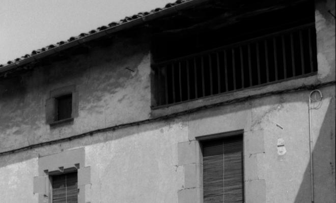 Antiga botiga plaça de Cal Rei
