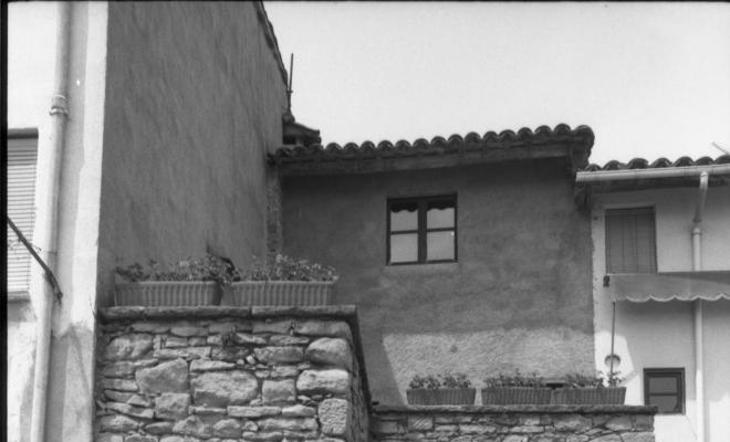 Pati de la casa museu Verdaguer durant  l'acte d'inauguració de la nova museografia de la casa museu