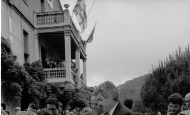 Festa Verdaguer a Vil·la Joana. Inauguració del monument de l'Àlbula. Pasqual Maragall, alcalde de Barcelona, i Gil Orriols, alcalde de Folgueroles
