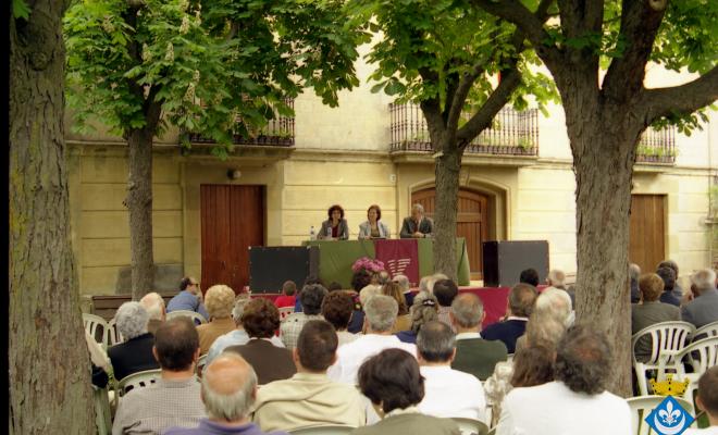 Parlaments institucionals de Festa Verdaguer a càrrec de Maria Mercè Miró que va editar Jovenívoles, Gil Orriols, alcalde de Folgueroles i Carme Torrents, directora de la casa museu Verdaguer