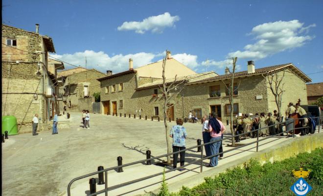 Sardanes a la plaça de la Ricardera