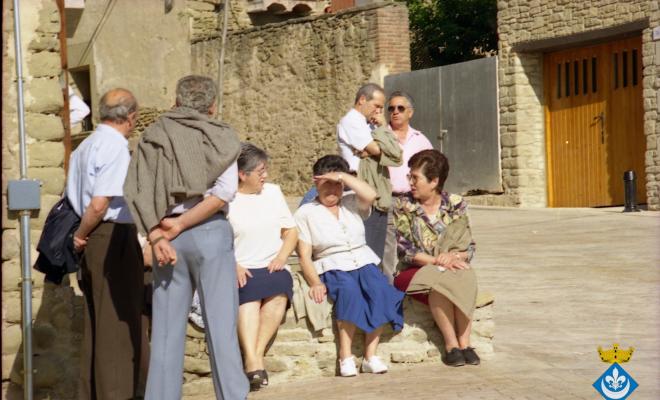 Sardanes a la plaça de la Ricardera