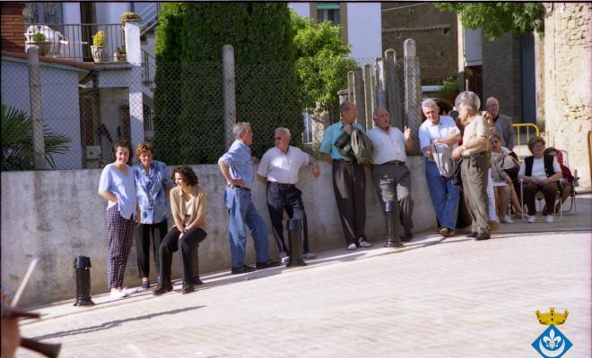 Sardanes a la plaça de la Ricardera