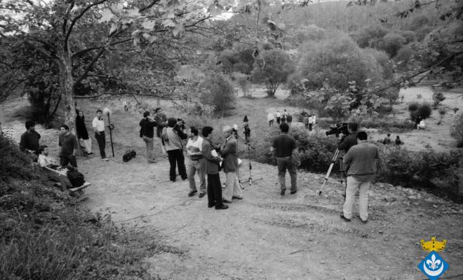 Inauguració de la signatura de la Font Trobada dins la Festa Verdaguer, obra de Perejaume. Gil Orriols, alcalde de Folgueroles