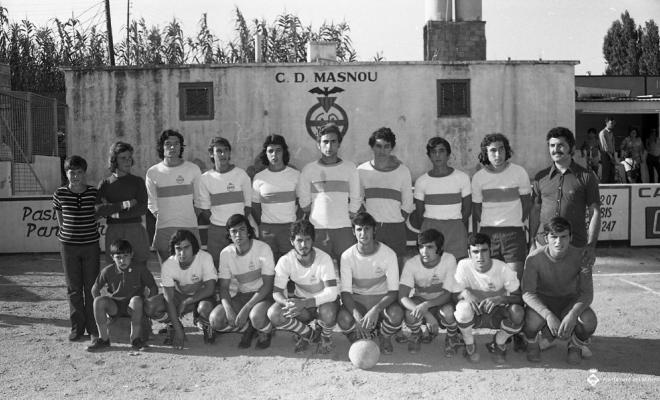 Equips de futbol al Camp d'Esports