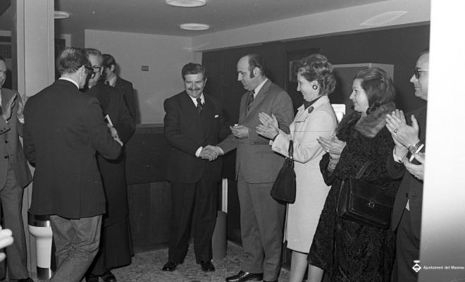 Inauguració de l'oficina de la Caixa Laietana