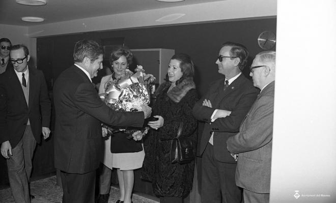 Inauguració de l'oficina de la Caixa Laietana
