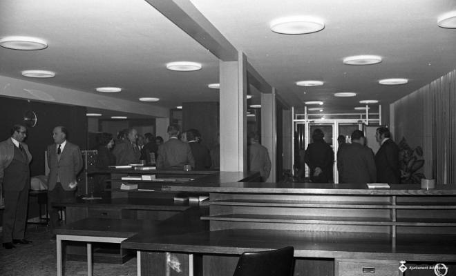 Inauguració de l'oficina de la Caixa Laietana