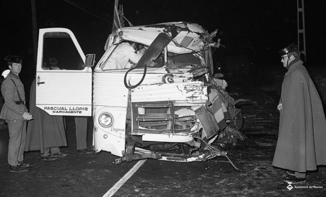 Accident de dos camions a la N-II
