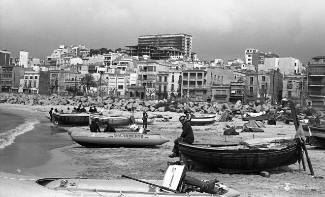 Regates de vela a la platja