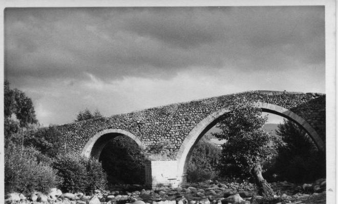 Pont de Sant Martí sobre el riu Querol