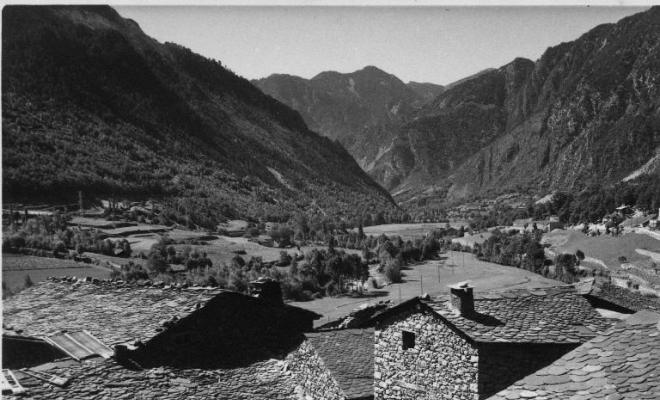 Perspectiva d'Andorra la Vella i les valls d'Andorra