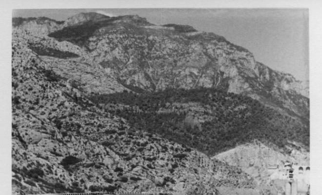 Rocs i cables de les obres del pantà d'Oliana (Alt Urgell)