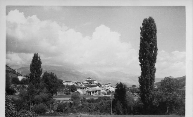 Vista general del Pla de Sant Tirs (Alt Urgell)