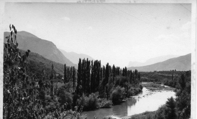 Riu Segre al seu pas per Organyà (Alt Urgell)