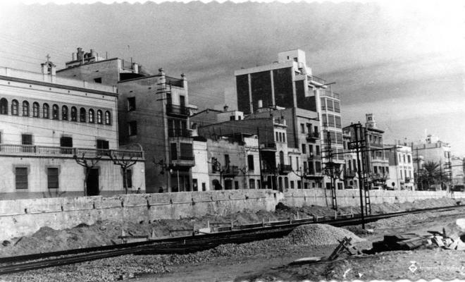 Vista del poble des de la platja