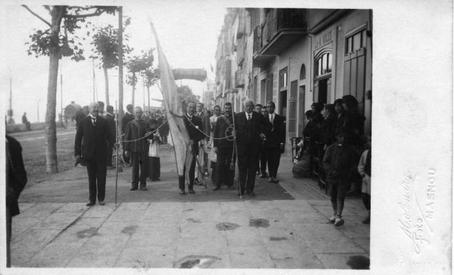 Vista frontal de la processó de Corpus al Camí Ral