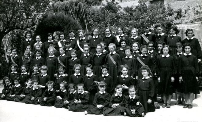 Foto de grup d'alumnes de la Sagrada Família