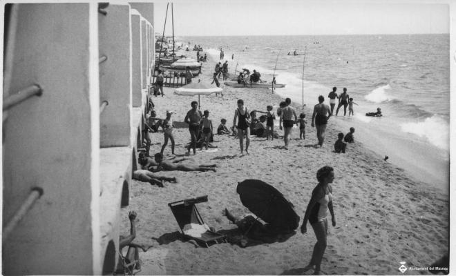 Platja des dels banys de Sant Pere